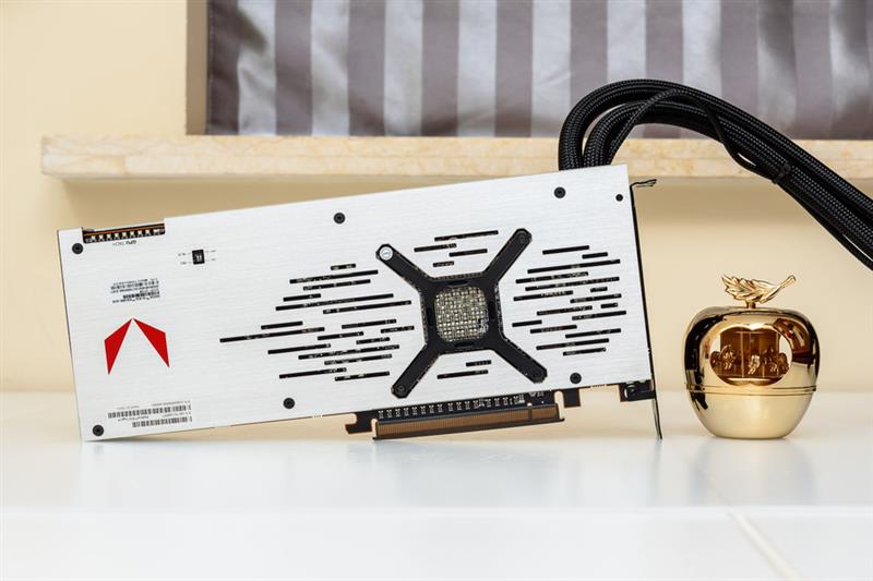AMD RX Vega 64 water cooling deepest test