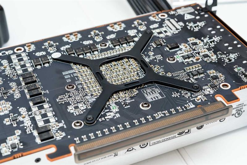 AMD RX Vega 64 water cooling deepest test