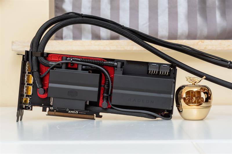 AMD RX Vega 64 water cooling deepest test