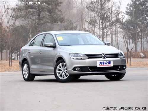 Volkswagen FAW-Volkswagen Sagitar 2012 1.4TSI Automatic Basic Model